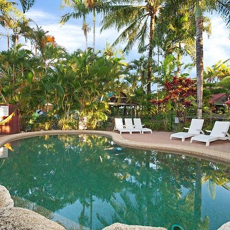 Tropic Days Boutique Hostel Cairns Eksteriør billede